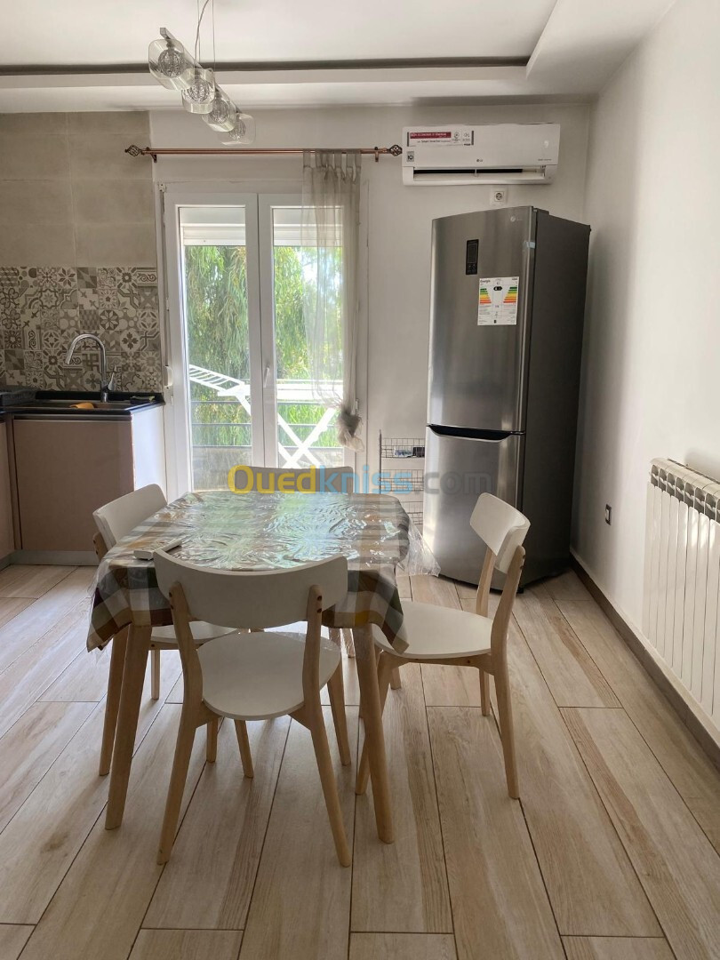 Location vacances Appartement F3 Alger Birkhadem