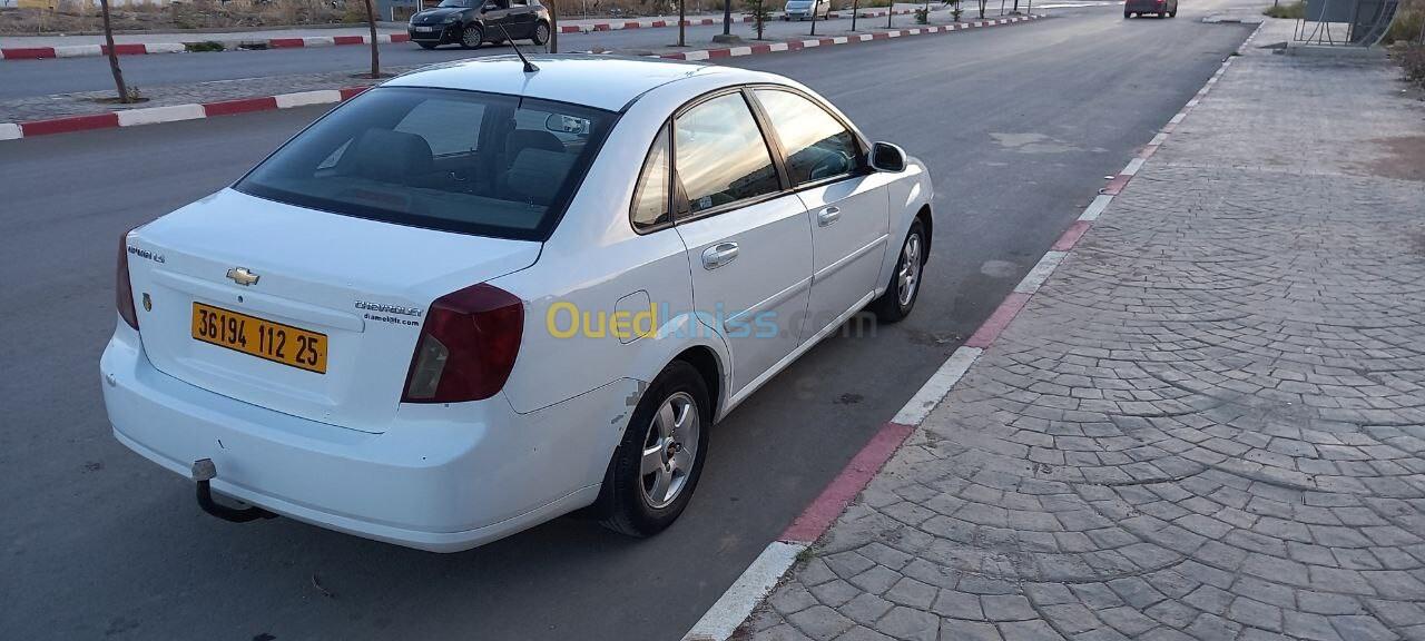 Chevrolet Optra 5 portes 2012 Optra 5 portes