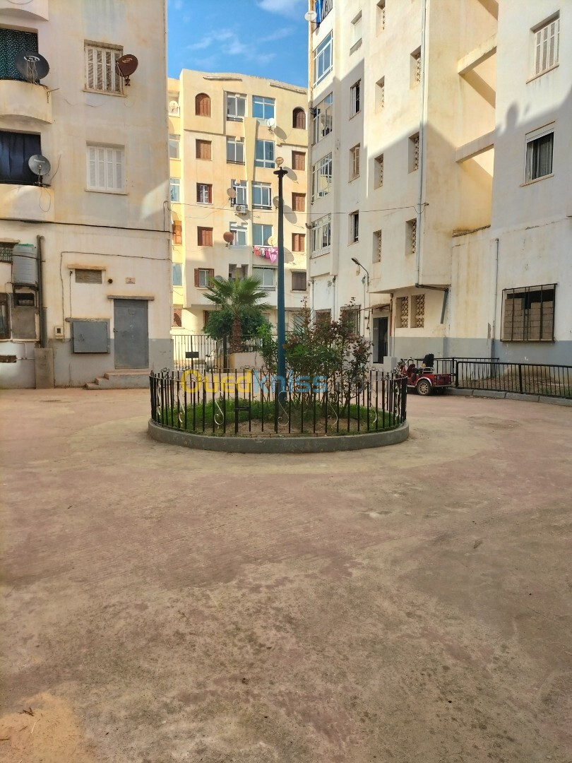 Vente Appartement F03 Béjaïa Bejaia