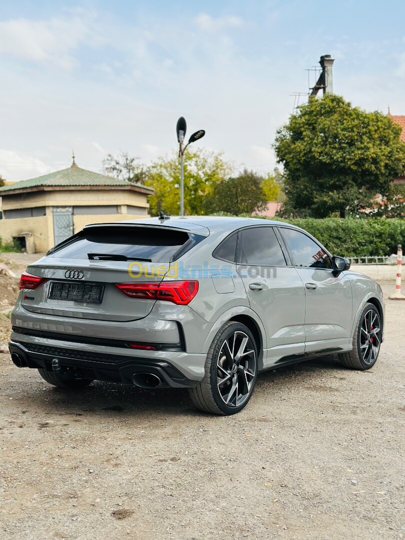 Audi RsQ3 2022 