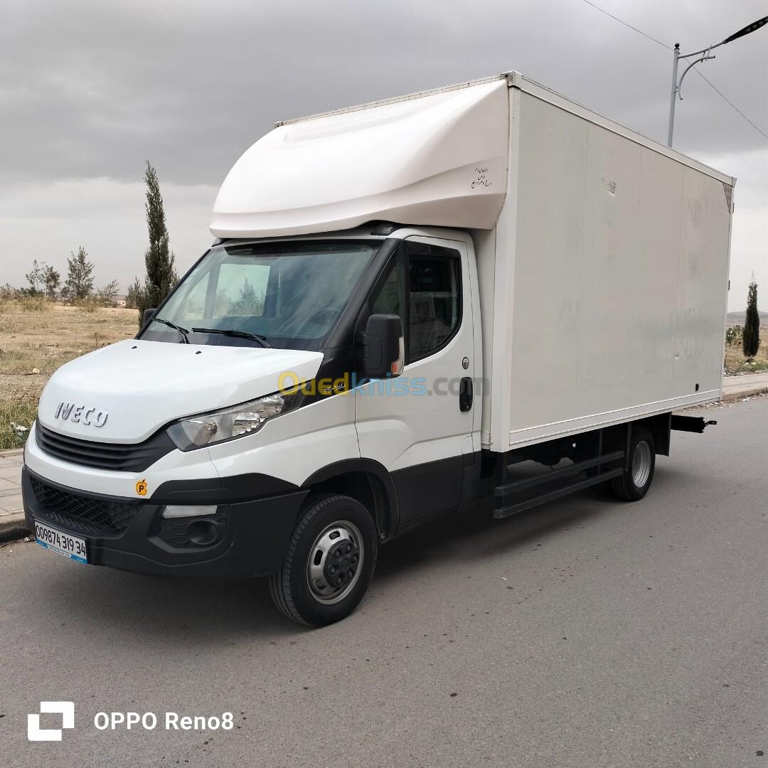 IVECO 35C15 contenaire 2019