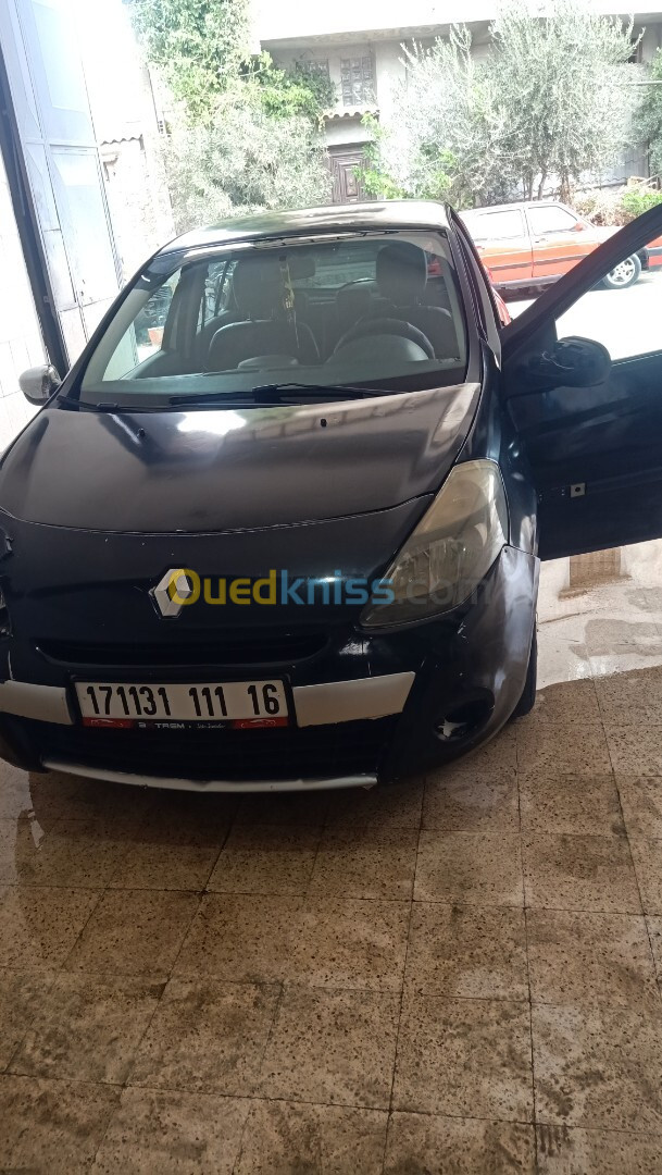 Renault Clio 3 2011 Exception