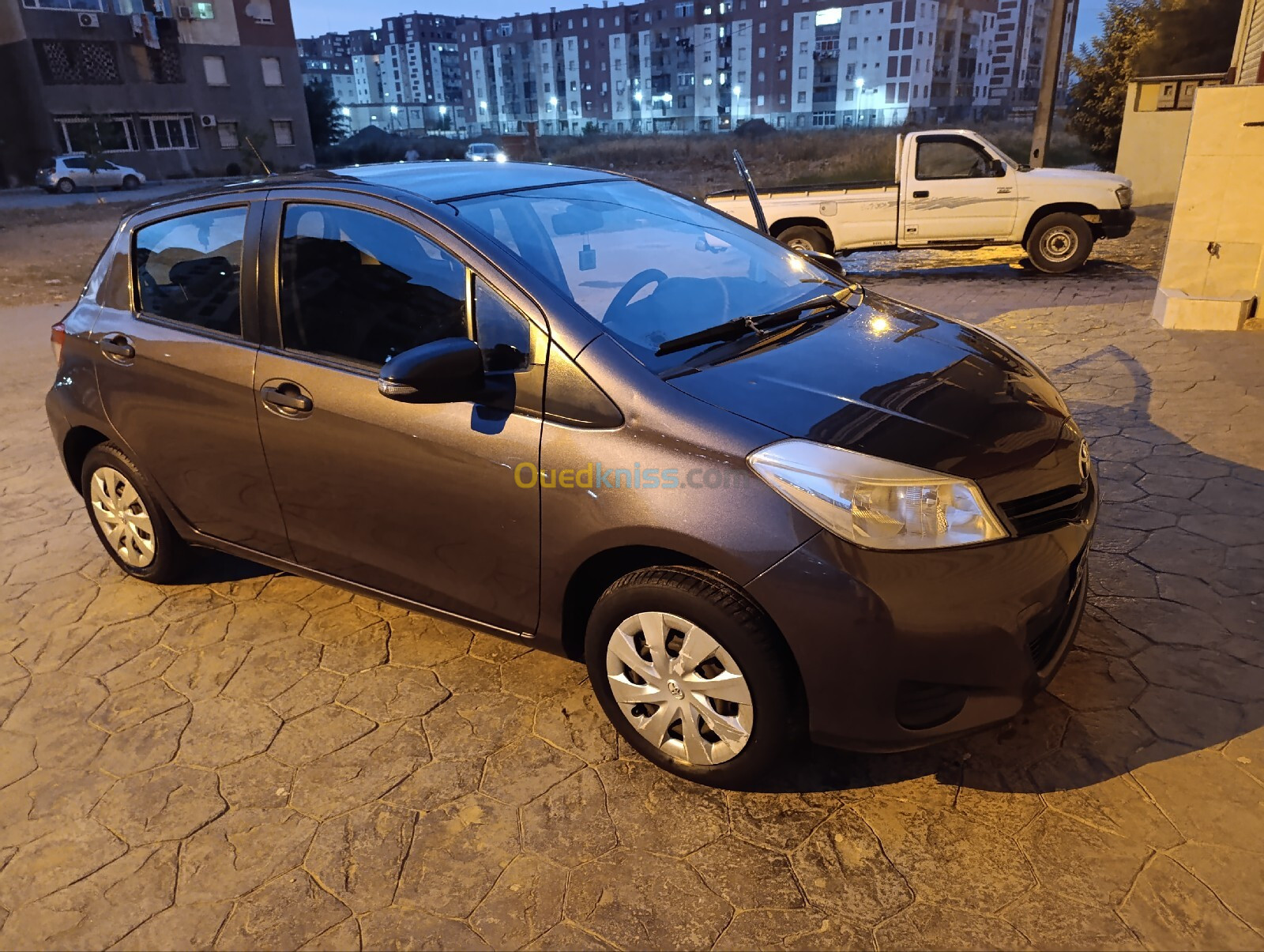 Toyota Yaris 2015 