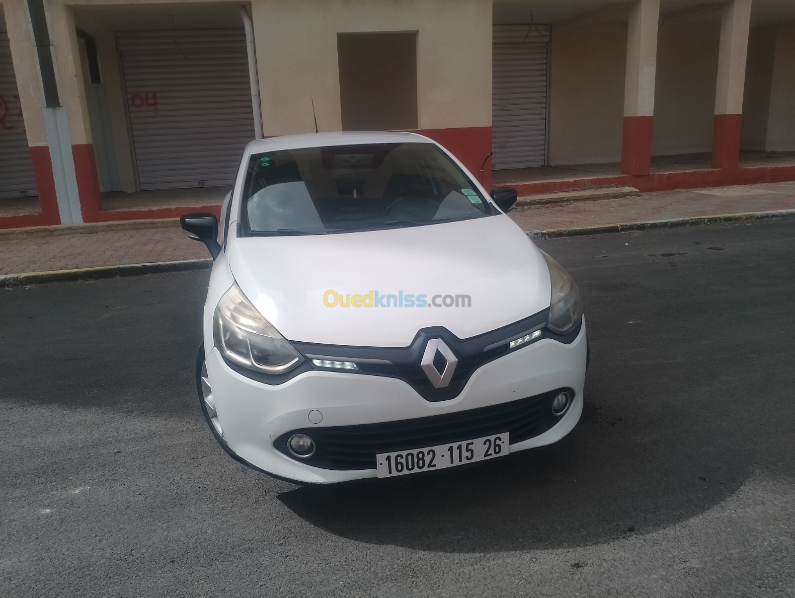 Renault Clio 4 2015 Limited 2