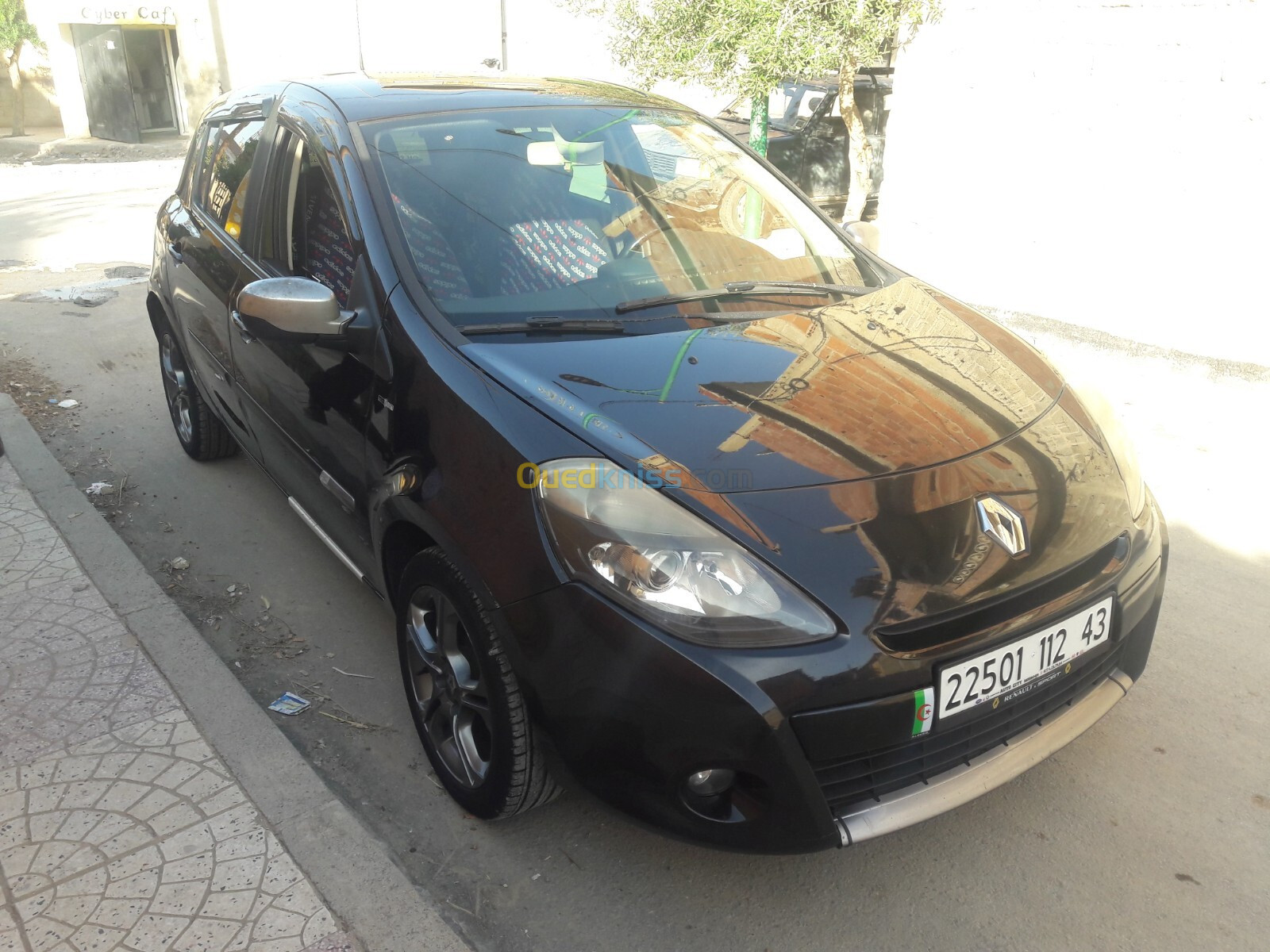 Renault Clio 3 2012 Night and Day