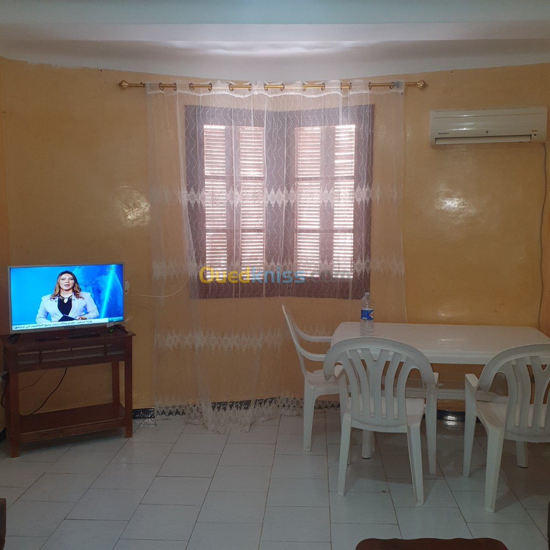 Location vacances Appartement F3 Mostaganem Mostaganem