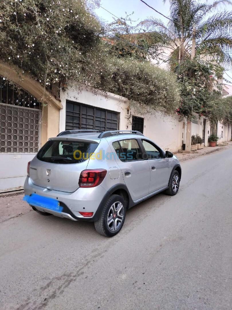 Dacia Sandero 2019 Stepway techroad dci