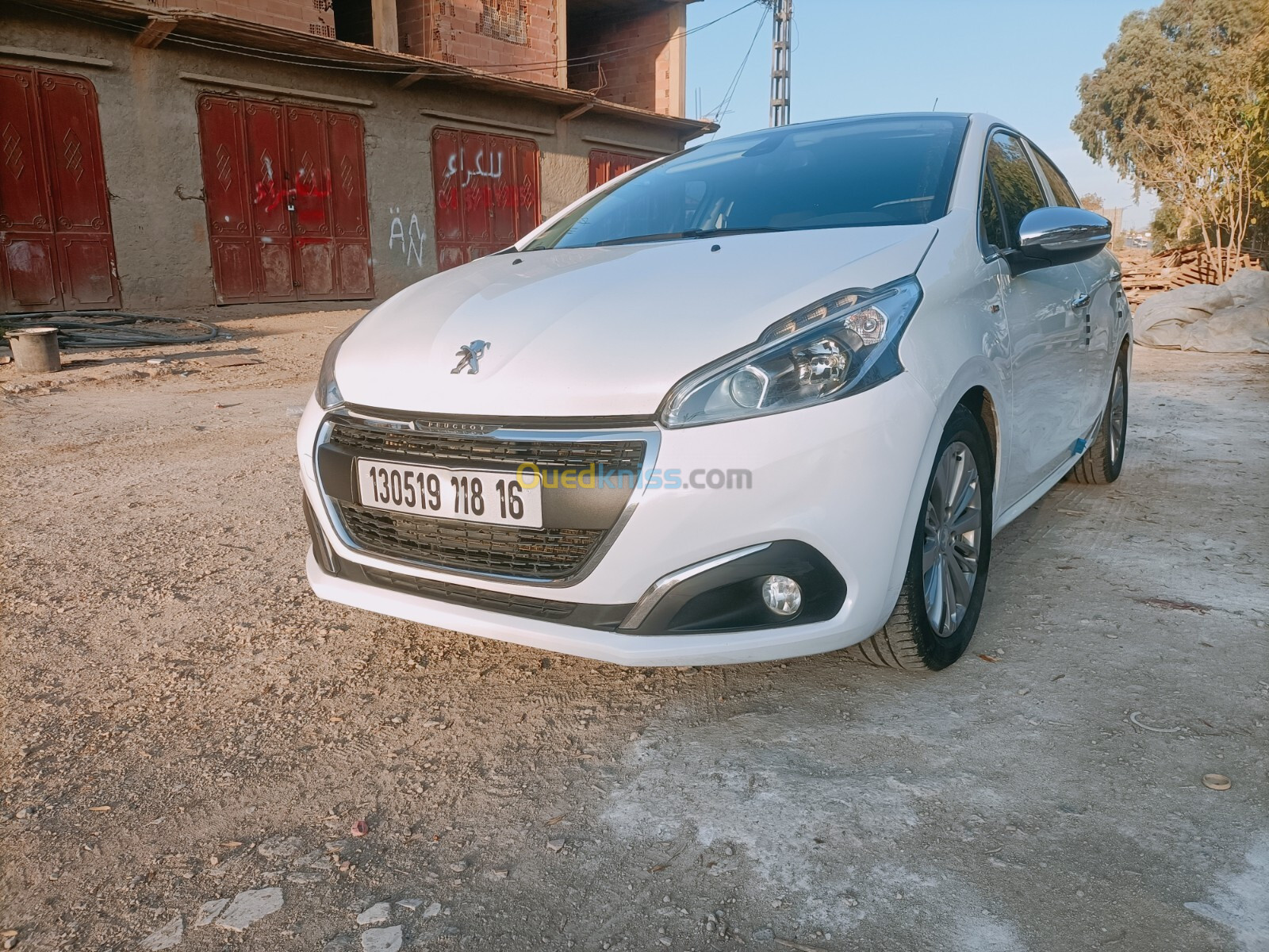 Peugeot 208 2018 Allure