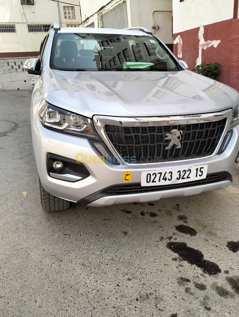 Peugeot Land trak 2022 4*4 la toute option