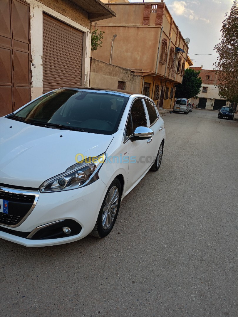 Peugeot 208 2018 Allure Facelift