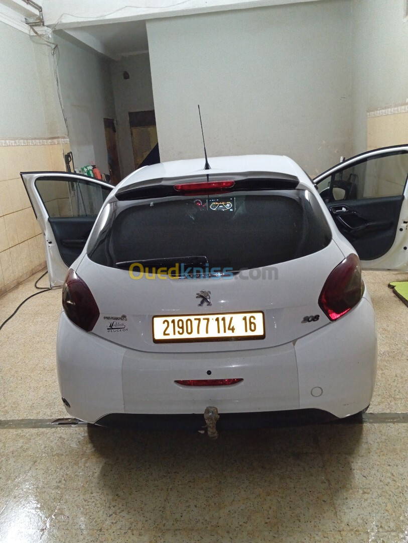 Peugeot 208 2014 Active