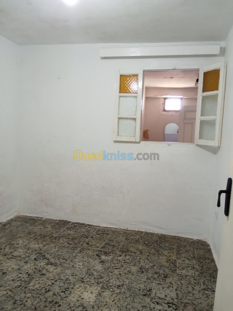 Vente bien immobilier Alger Bordj el bahri