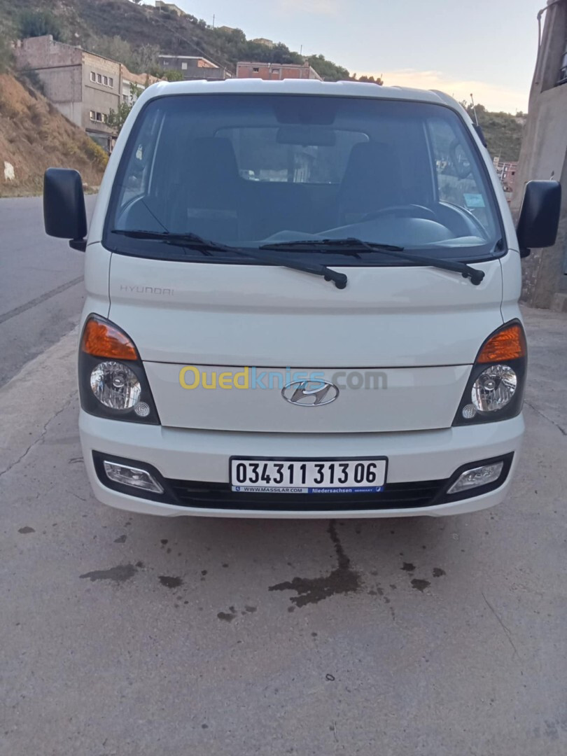 Hyundai H100 2013