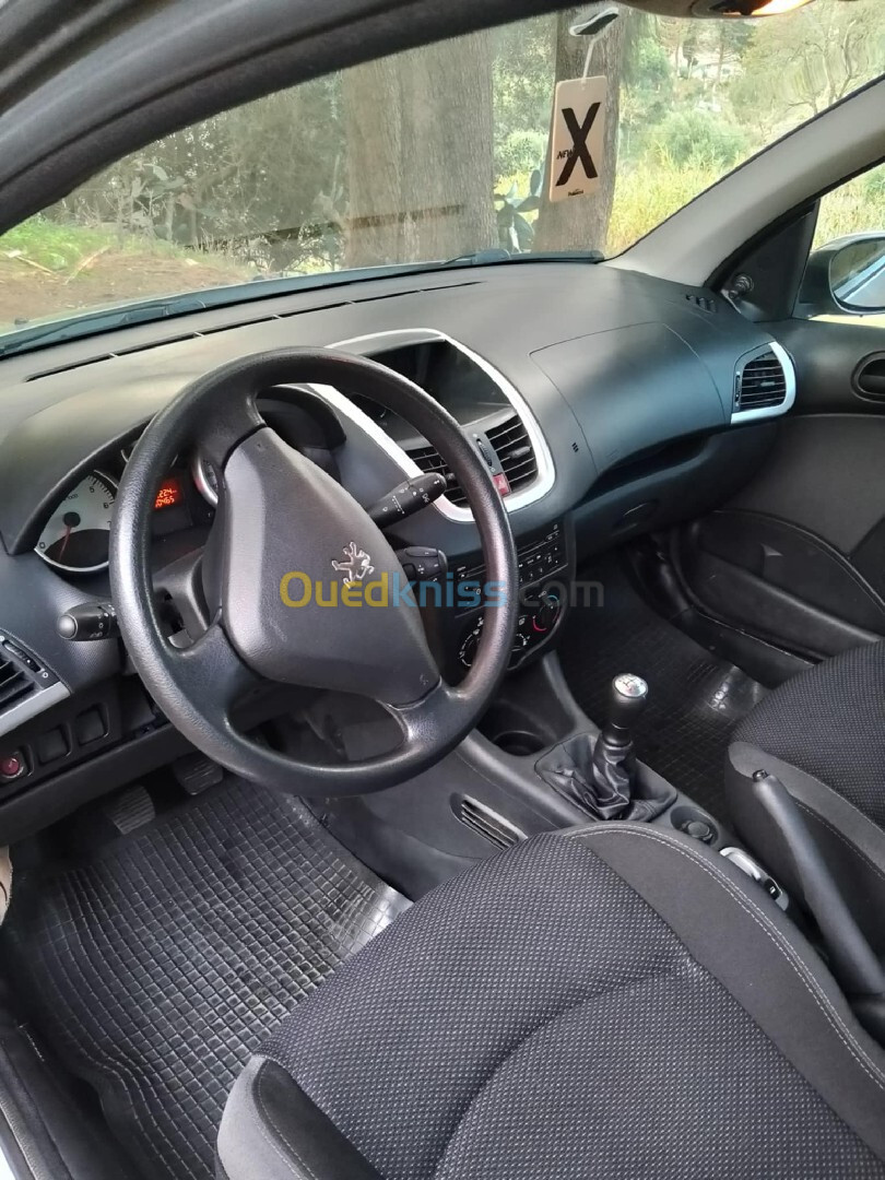 Peugeot 206 Plus 2012 206 Plus