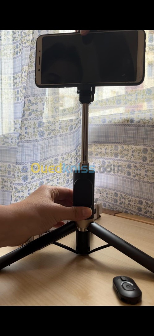 selfie stick TELEPHONE ACCESSOIRE TRIPOD TRIPIER SELFIE STICK 360 DE FRANCE