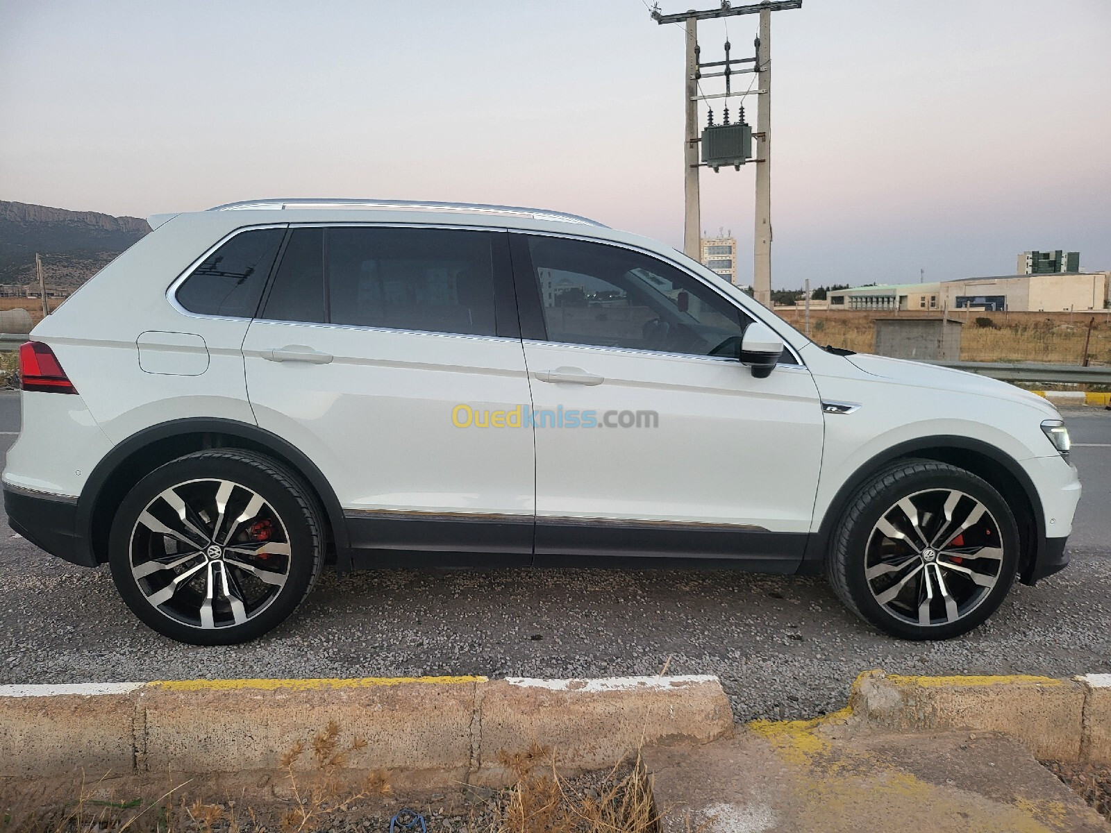 Volkswagen Tiguan 2016 R Line