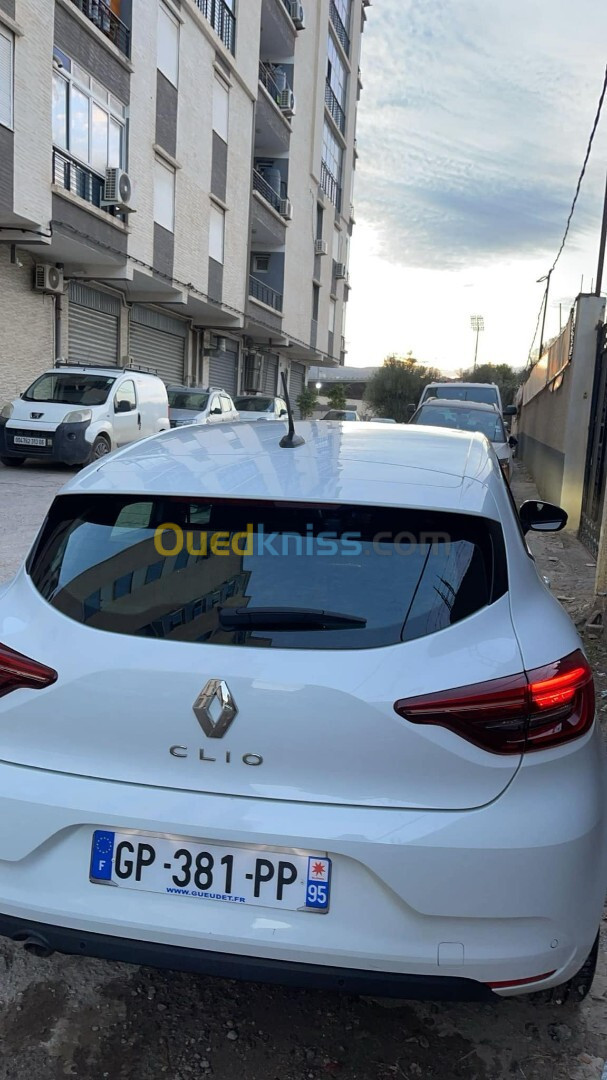 Renault Clio 5 2023 