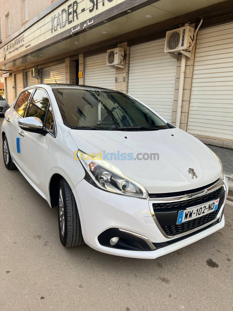 Peugeot 208 2016 Allure Facelift