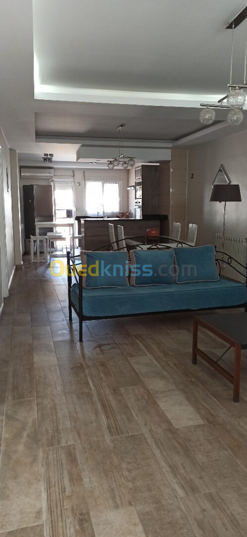 Location vacances Appartement F3 Alger Birkhadem