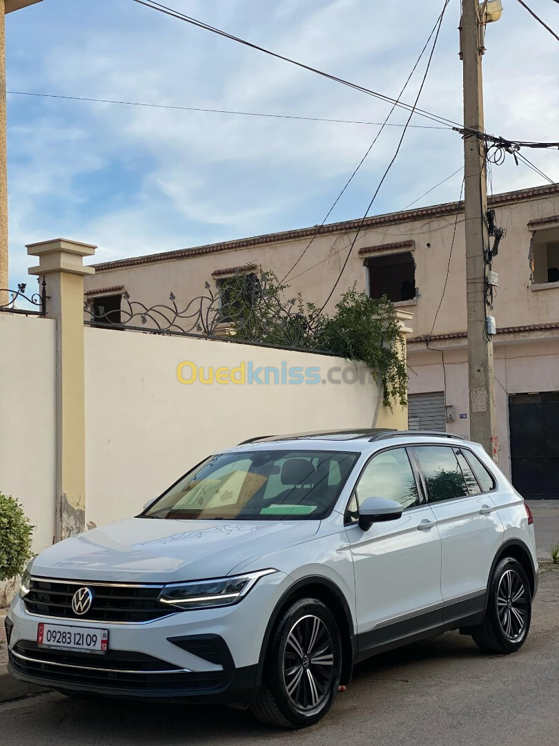 Volkswagen Tiguan 2021 Style avec toit ouvrant