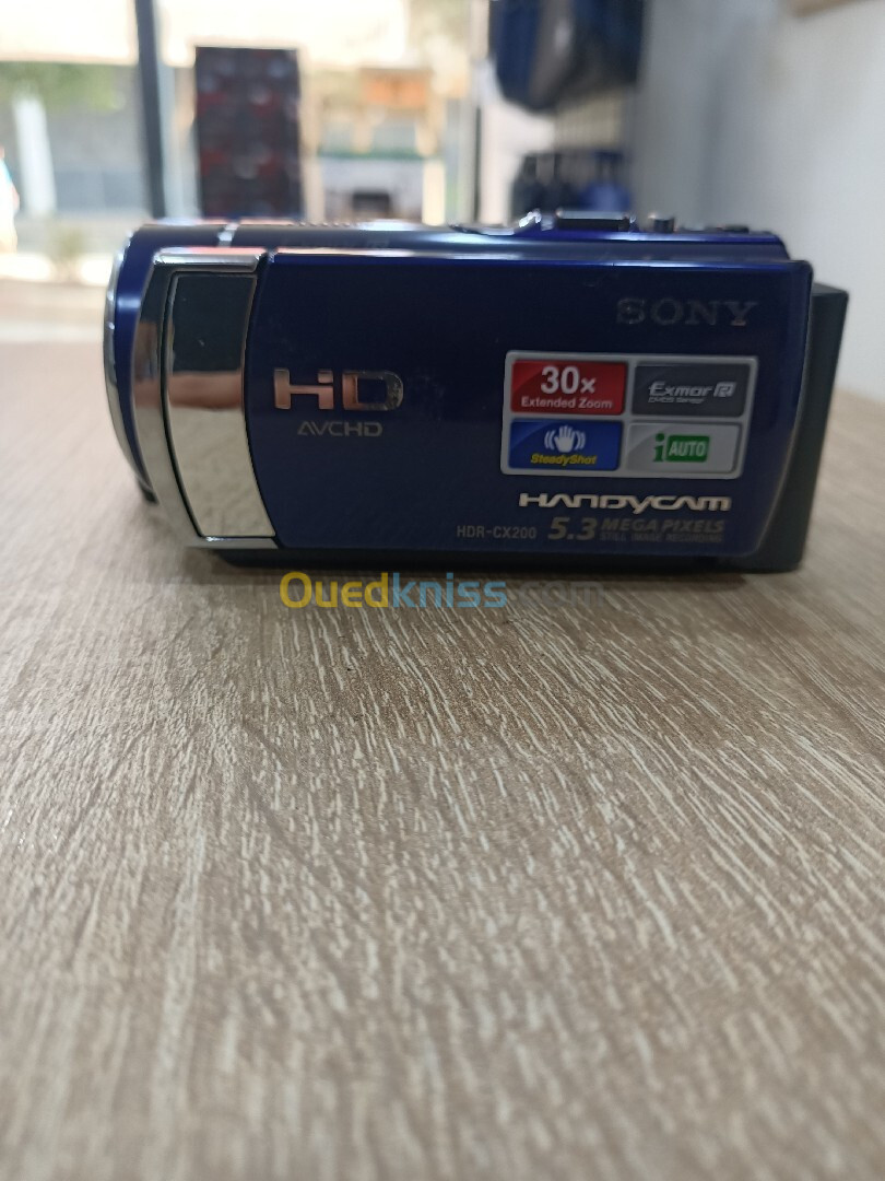 Caméscope Sony HDR _CX200R