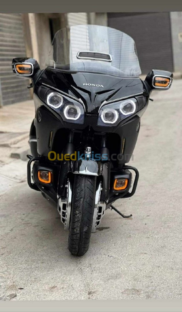 Honda Av Goldwing 1800 f6B Bagger 2015