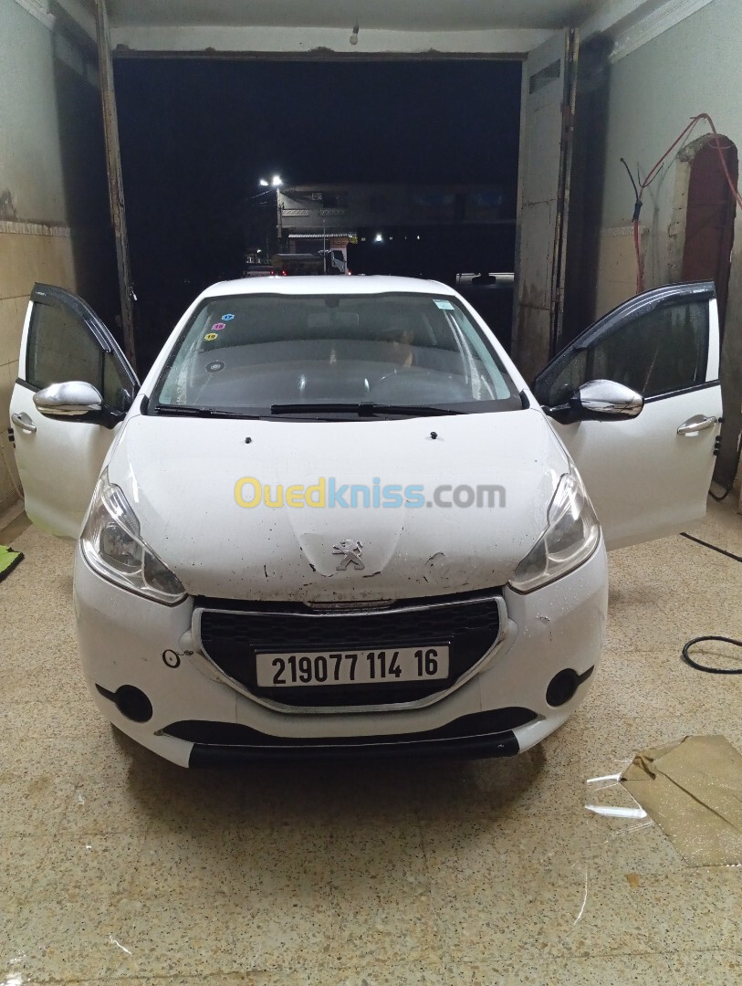 Peugeot 208 2014 Active