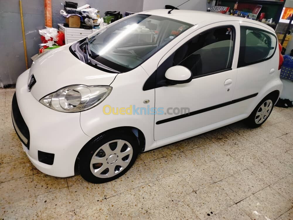 Peugeot 107 2012 107