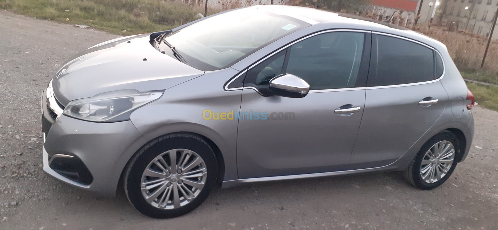 Peugeot 208 2019 Allure