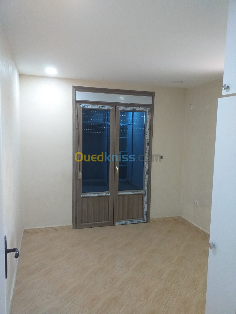 Location Appartement F3 Alger Hraoua