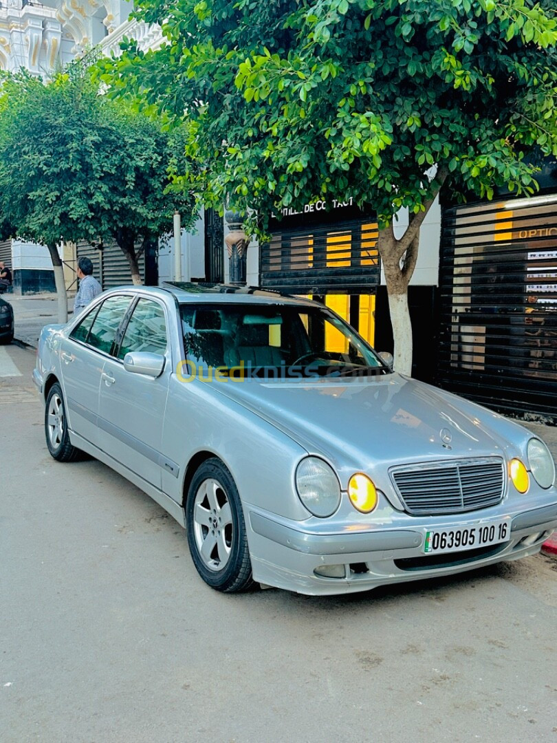 Mercedes Classe E 2000 