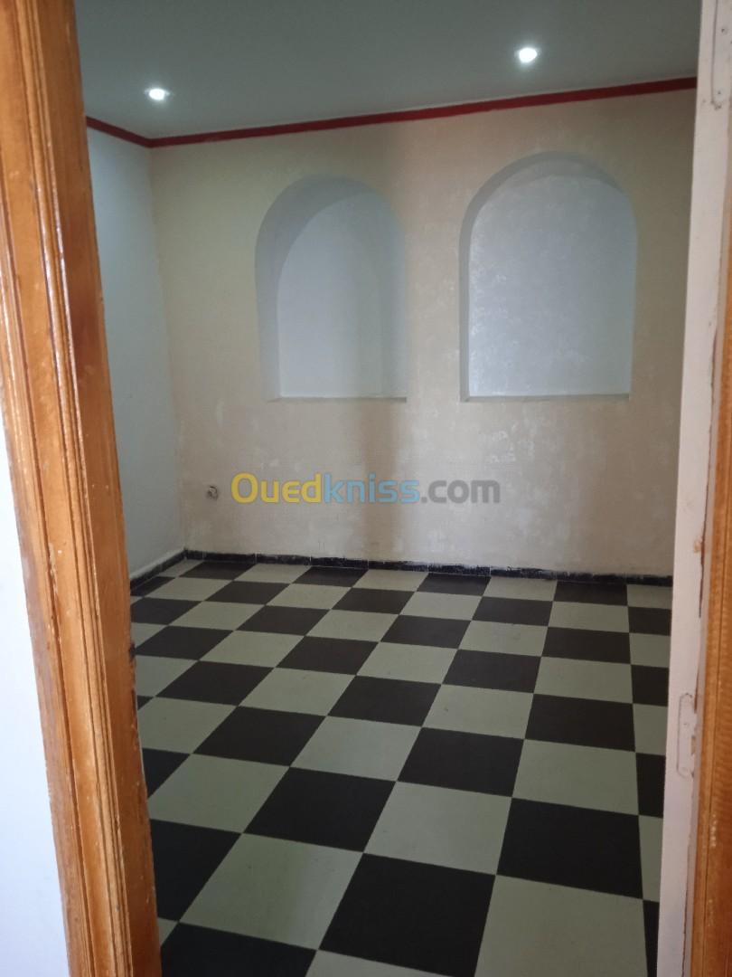 Location Niveau De Villa F3 Tipaza Fouka