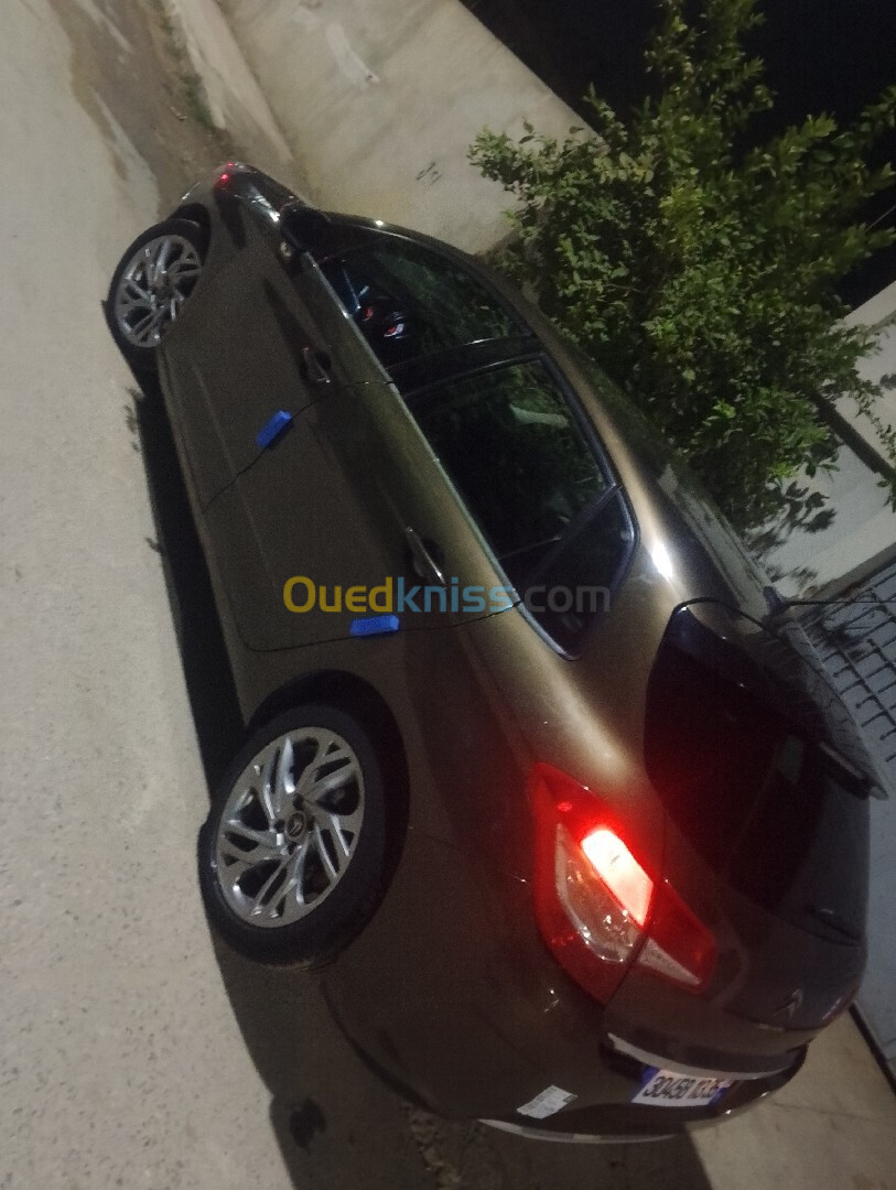 Citroen C4 2013 La tout