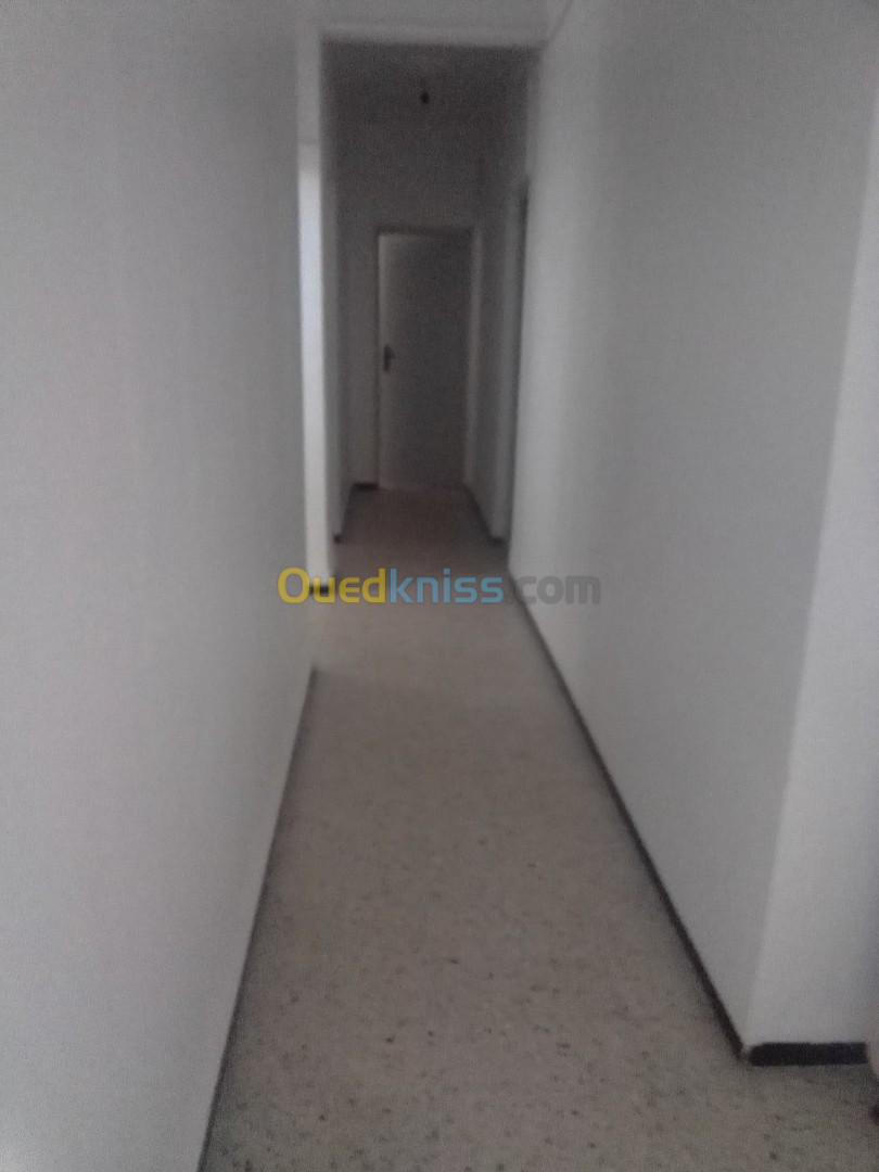 Vente Appartement F4 Alger Cheraga