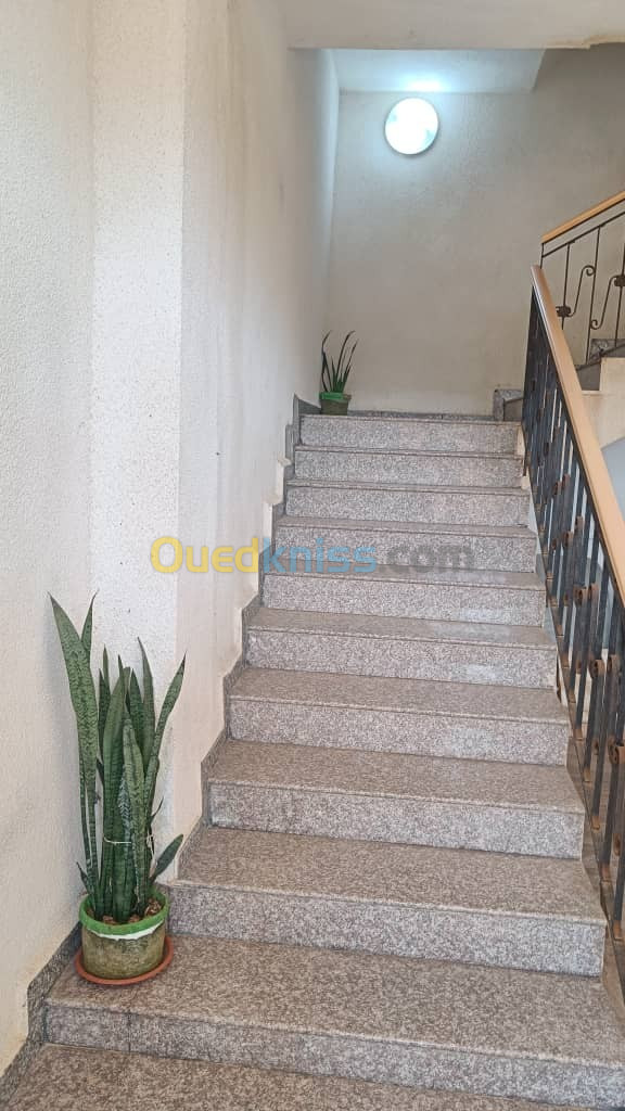 Location Niveau De Villa F3 Alger Saoula