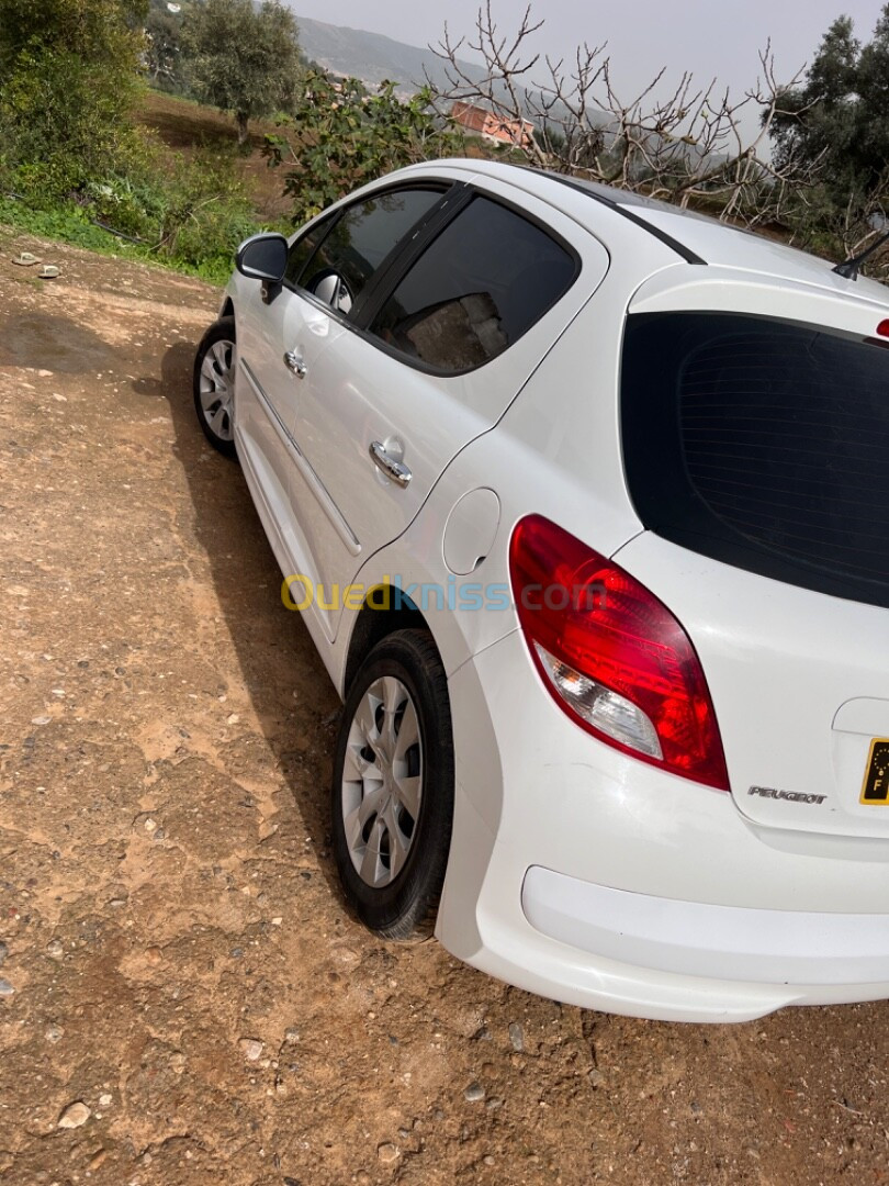 Peugeot 207 plus 2013 207 plus