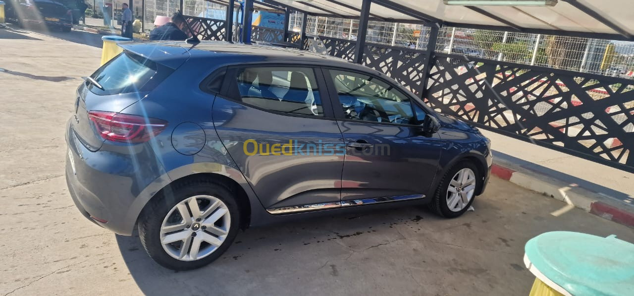 Renault Clio 5 business 2021 