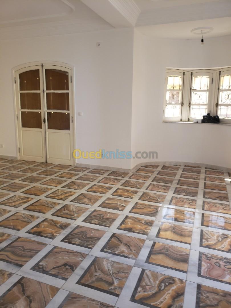 Location Appartement F4 Alger Bordj el kiffan