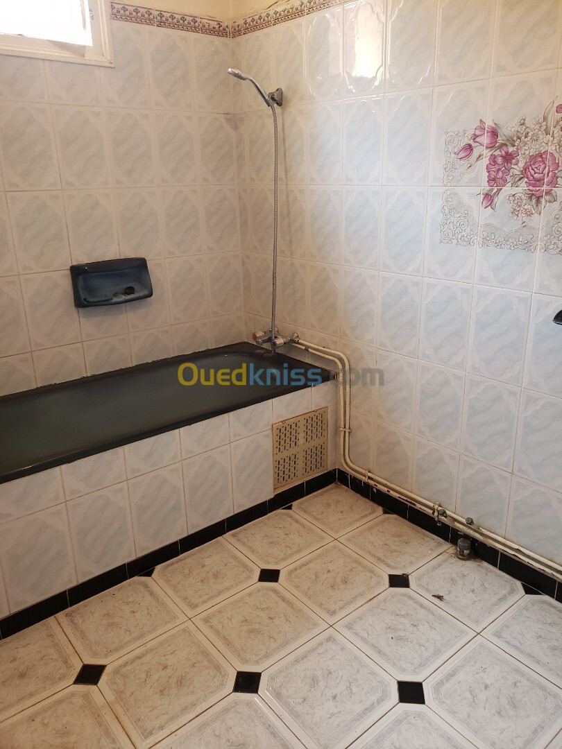 Location Appartement F2 Alger Bordj el kiffan