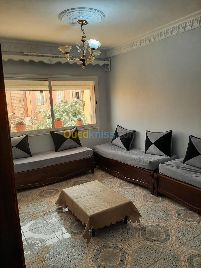 Location vacances Appartement F3 Mostaganem Sidi lakhdaara