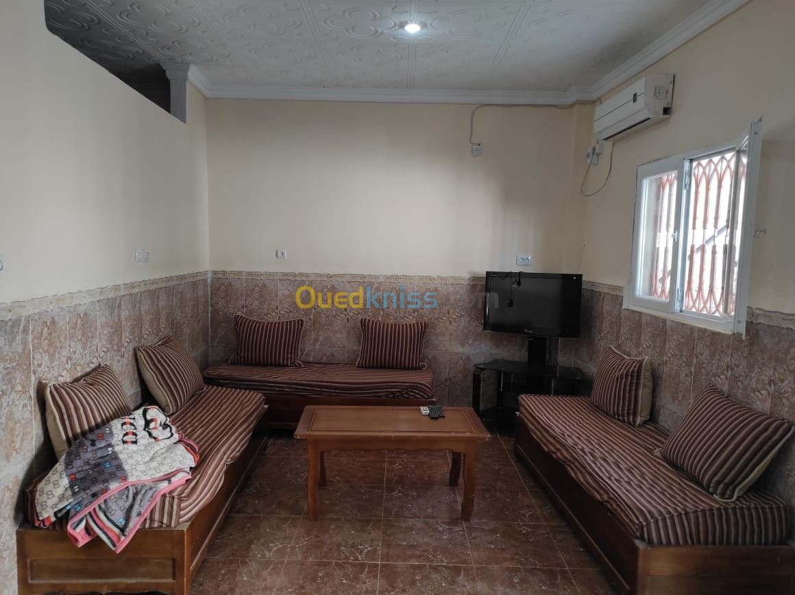 Location vacances Niveau De Villa F2 Skikda El marsa