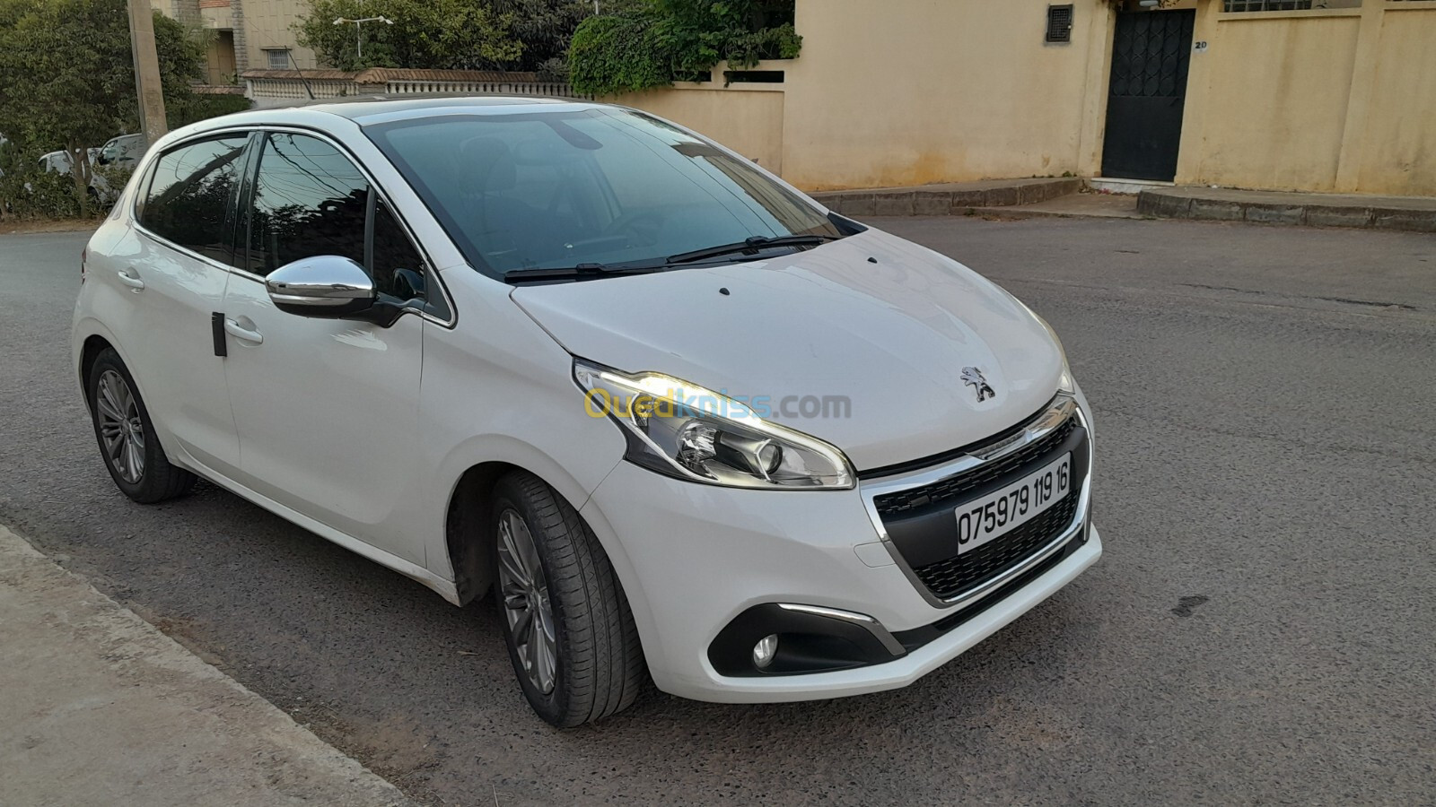 Peugeot 208 2019 Allure Facelift