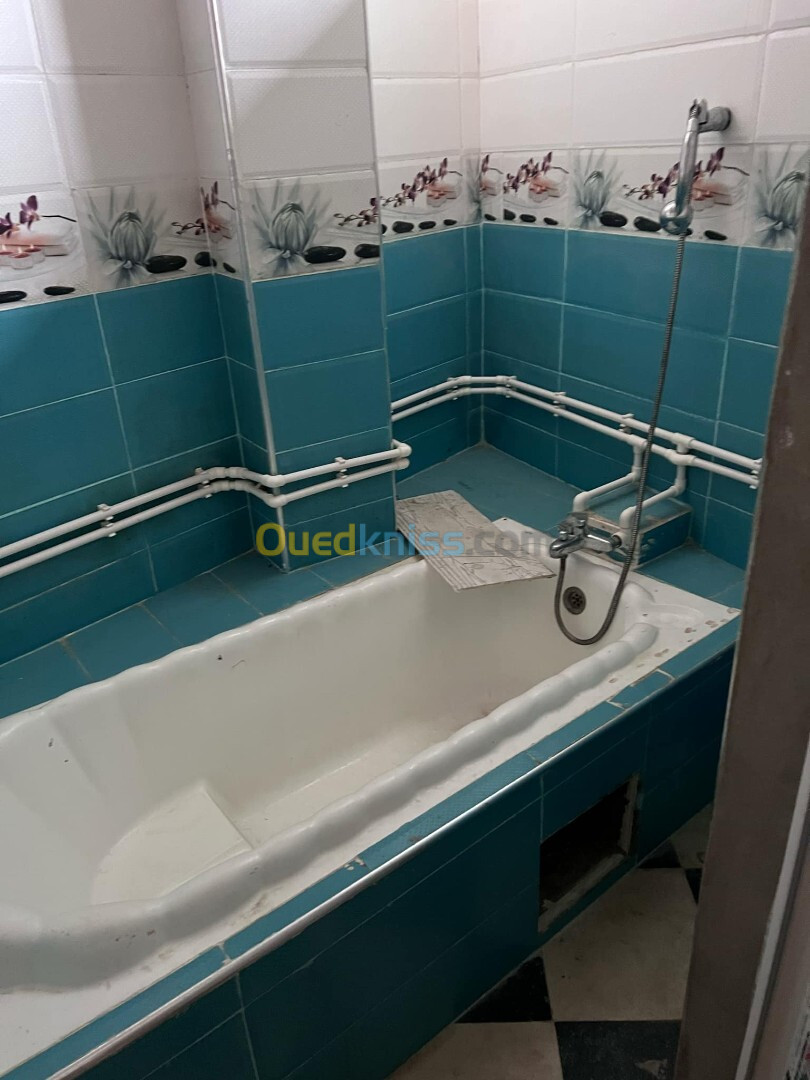 Location Appartement F4 Skikda Ain kechra