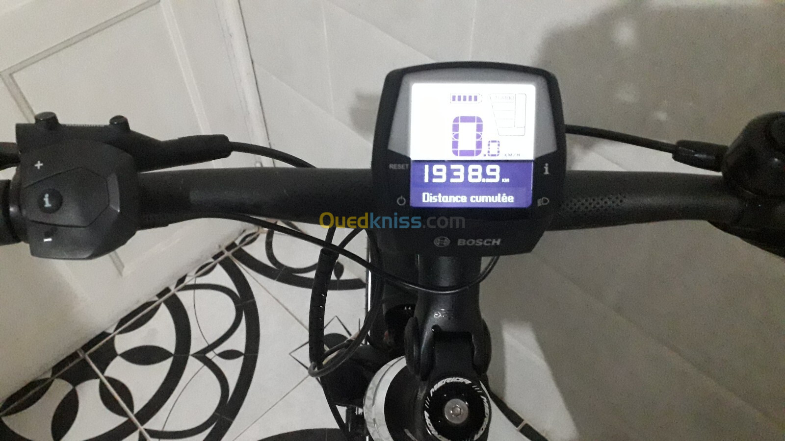 Vélo électrique MERIDA taille L/XL 2023 moteur Bosch batterie 625