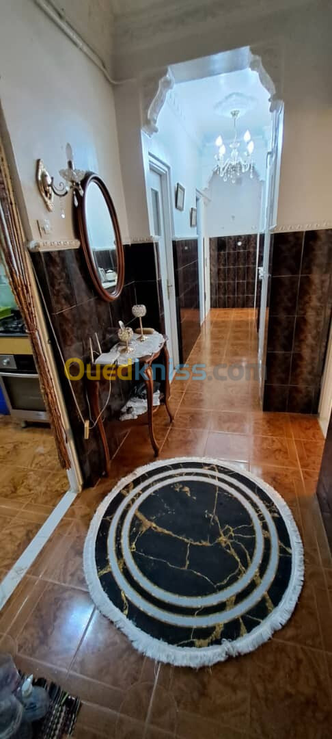 Location Appartement F3 Alger Zeralda