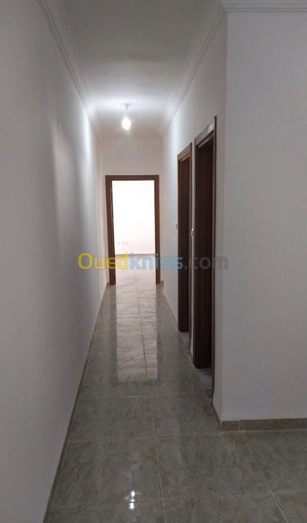 Location Appartement F5 Alger Mahelma