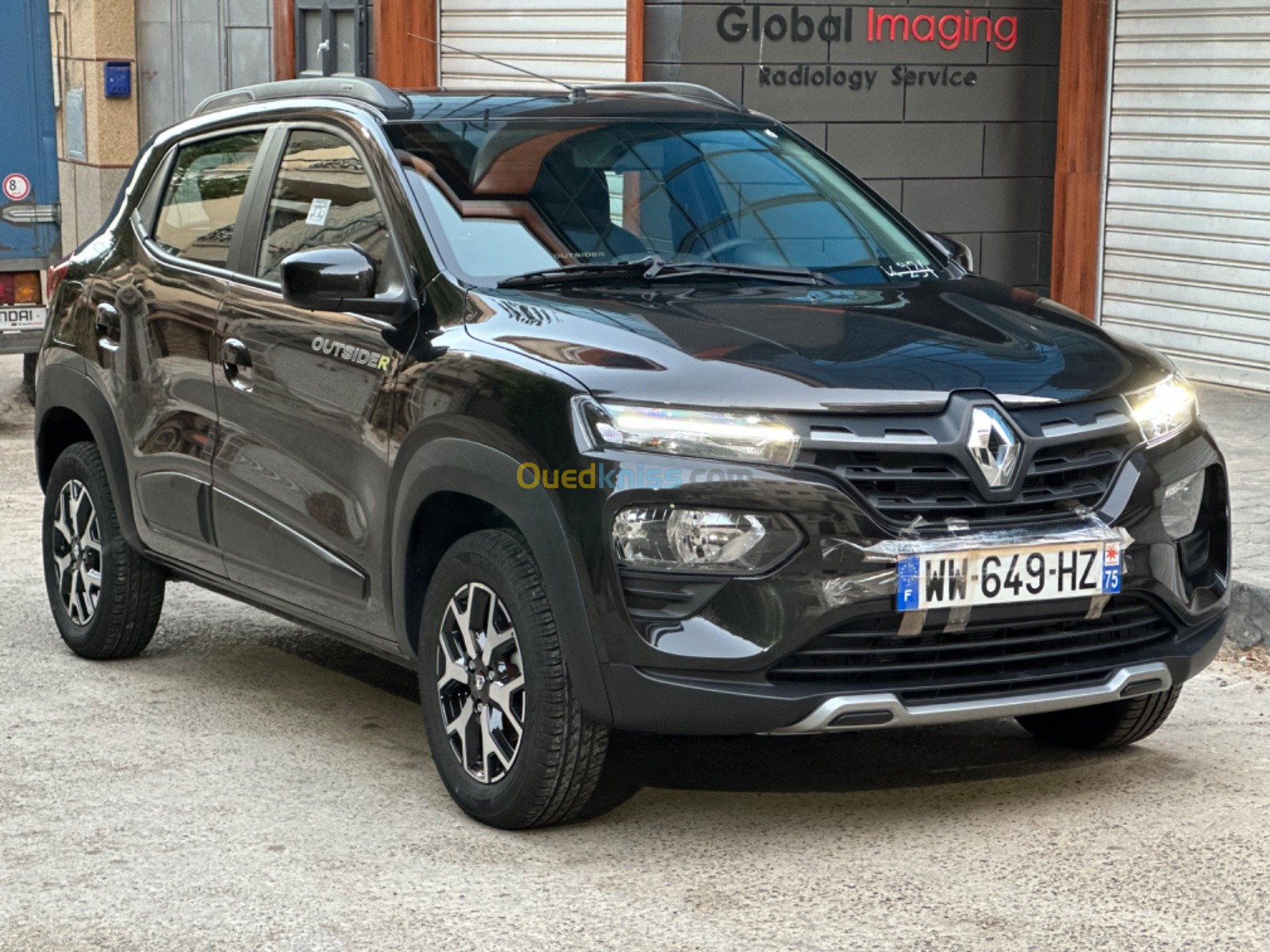 Renault Kwid 2024 Outsider