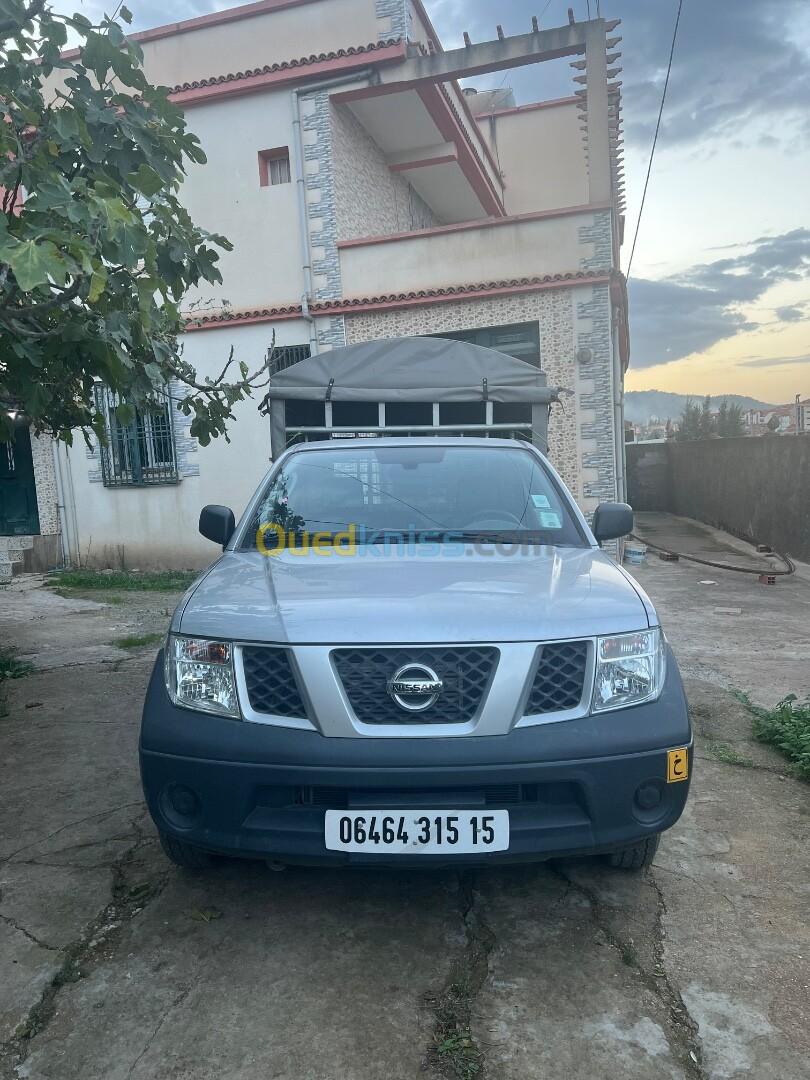 Nissan Navara 2015 Simple Cabine