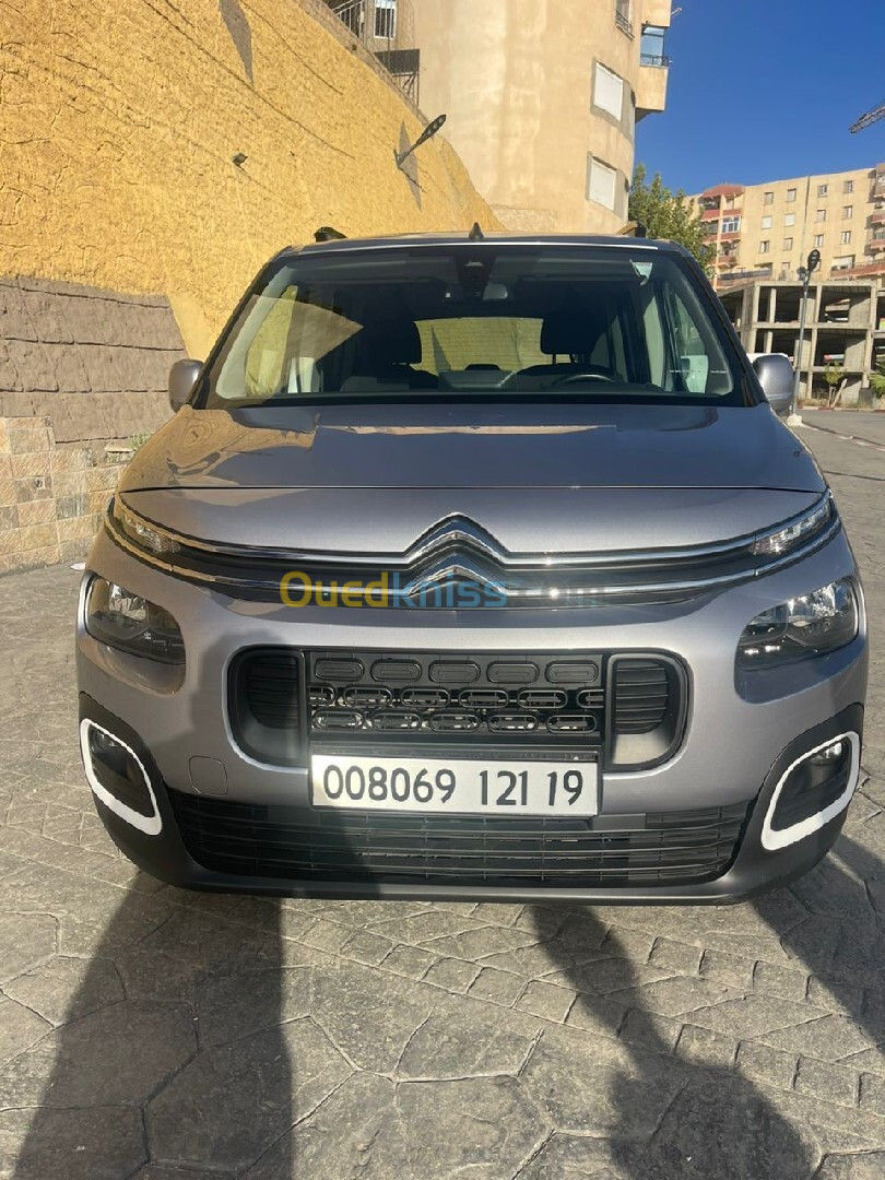 Citroen Berlingo 2021 Tolé niveau 1 châssis long