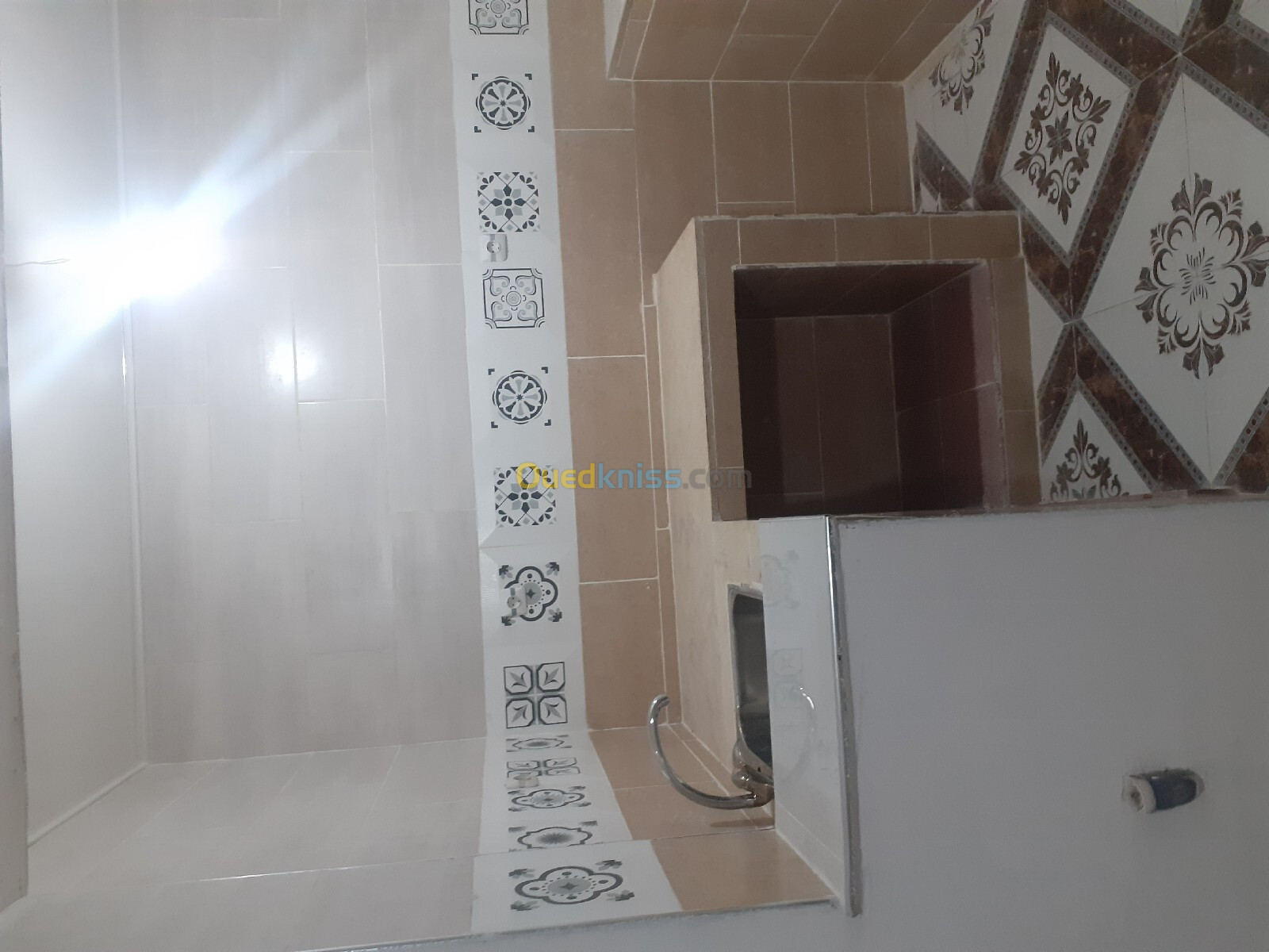 Location Appartement F2 Tipaza Khemisti